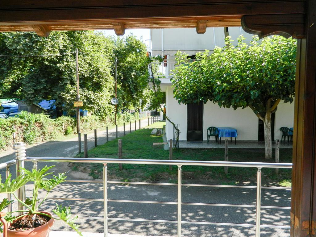 Veny House Villa Paralia Pantaleimonos Phòng bức ảnh